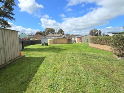 37 RAILWAY PARADE, Junee