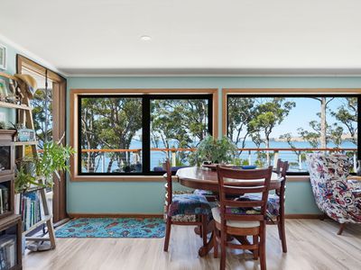 22 Cray Point Parade, Eggs And Bacon Bay
