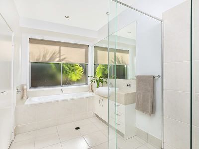 97 Grand Parade, Kawana Island