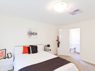 192A Collins Street, Piccadilly