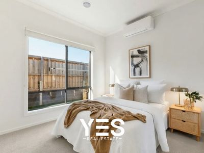 14 Chesney Rise, Officer