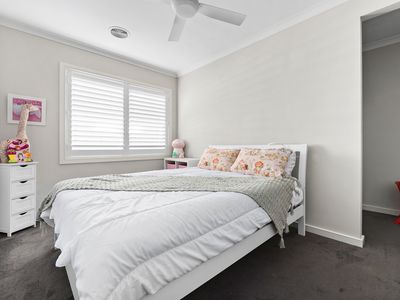 5 Stockfield Avenue, Clyde