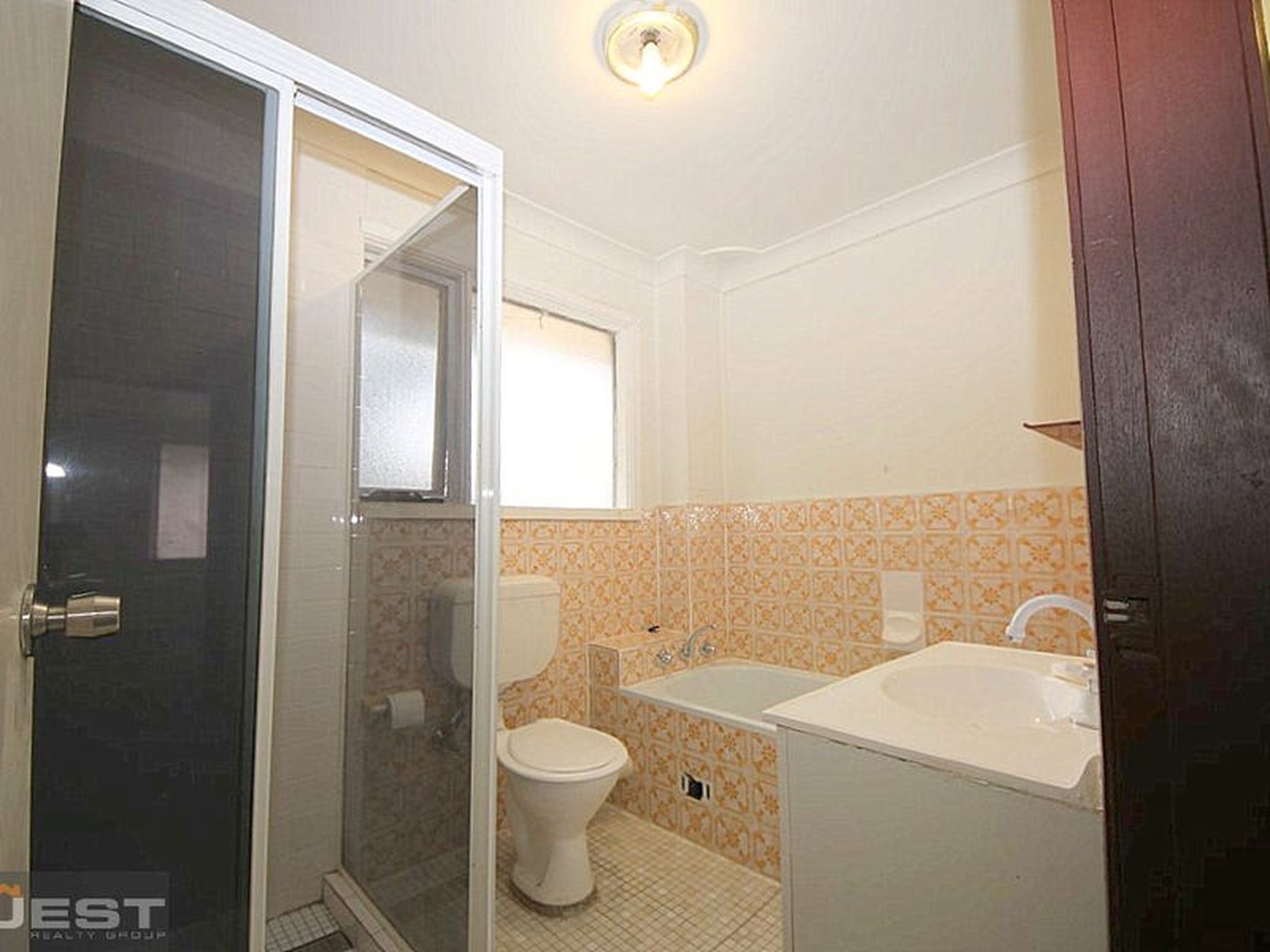 12 / 8A Chiswick Road, Greenacre