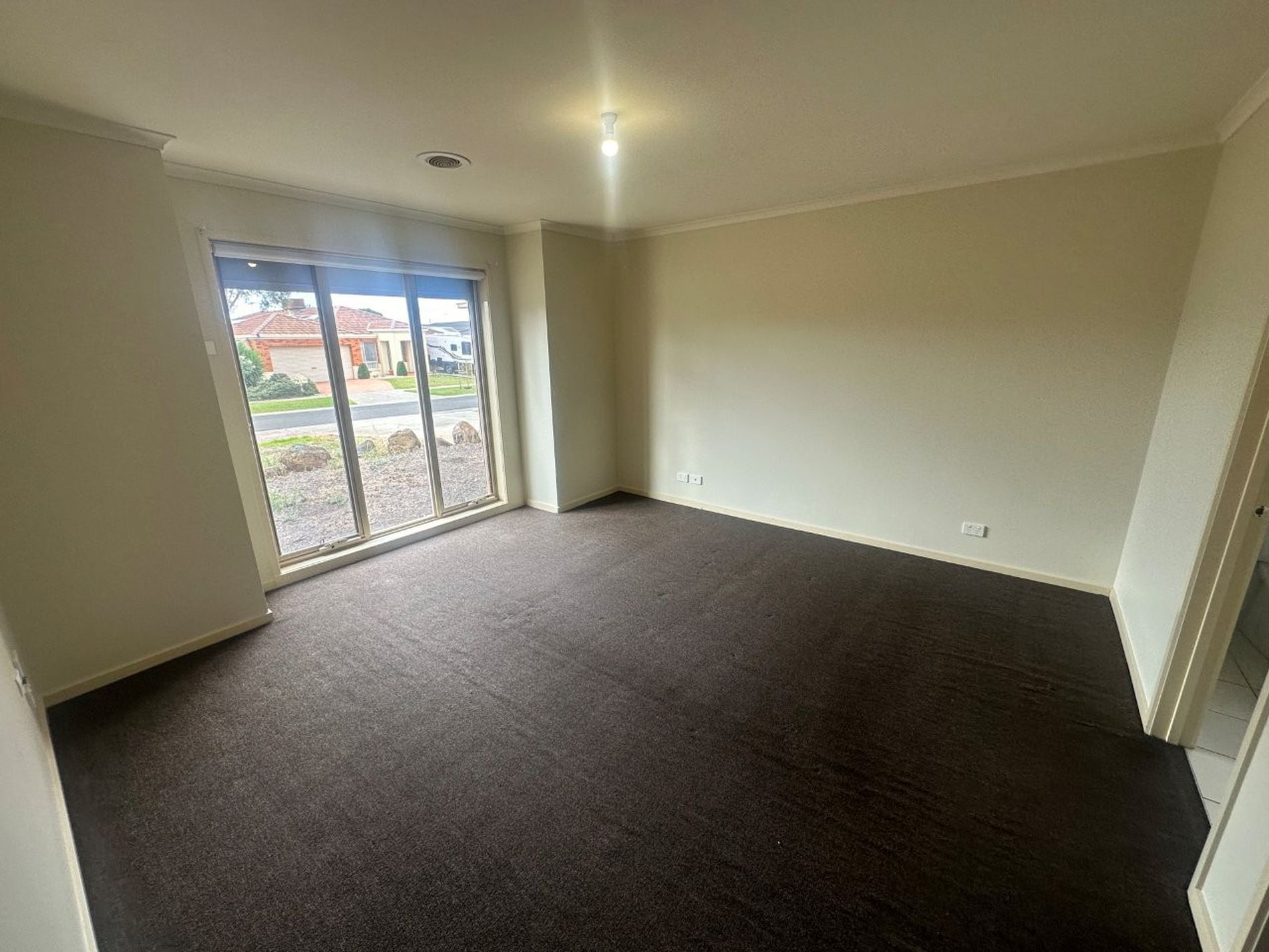 3 Radiata Close, Wyndham Vale