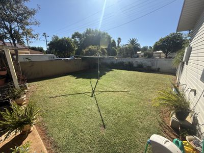 80 High Street, Parkes