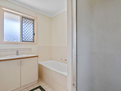 7 Woodbine Avenue, Camira