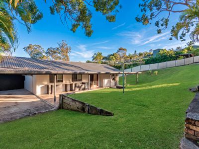 5 Cherokee Cres, Mudgeeraba