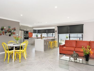 7 Carriage Way, Milton