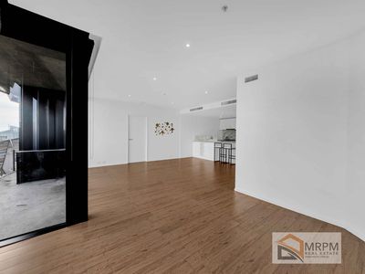 1301 / 8 Waterview Walk, Docklands