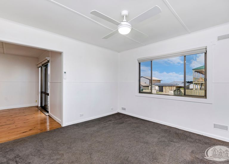 24 Theresa Street, Portland North