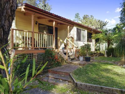 36 Alma Avenue, Fishermans Paradise