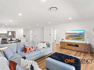 11 Coral Tree Crescent, Calderwood
