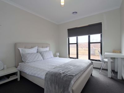 70 McLennan Road, Ladys Pass