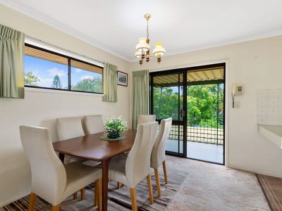 3 KALLISTA RD, Rochedale South
