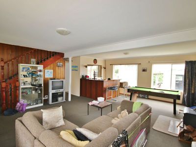 2 Emblen Street, Eden