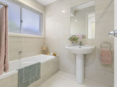 17 Greenside Court, Peregian Springs