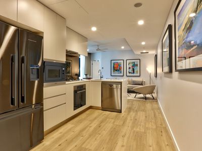 1408 / 8 Adelaide Street, Brisbane City