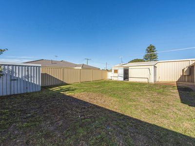 32 Jubilee Drive, Waikiki