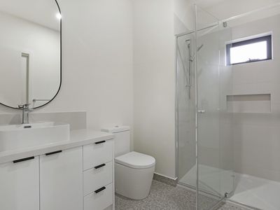 5/8 Hibiscus Court, Heidelberg West