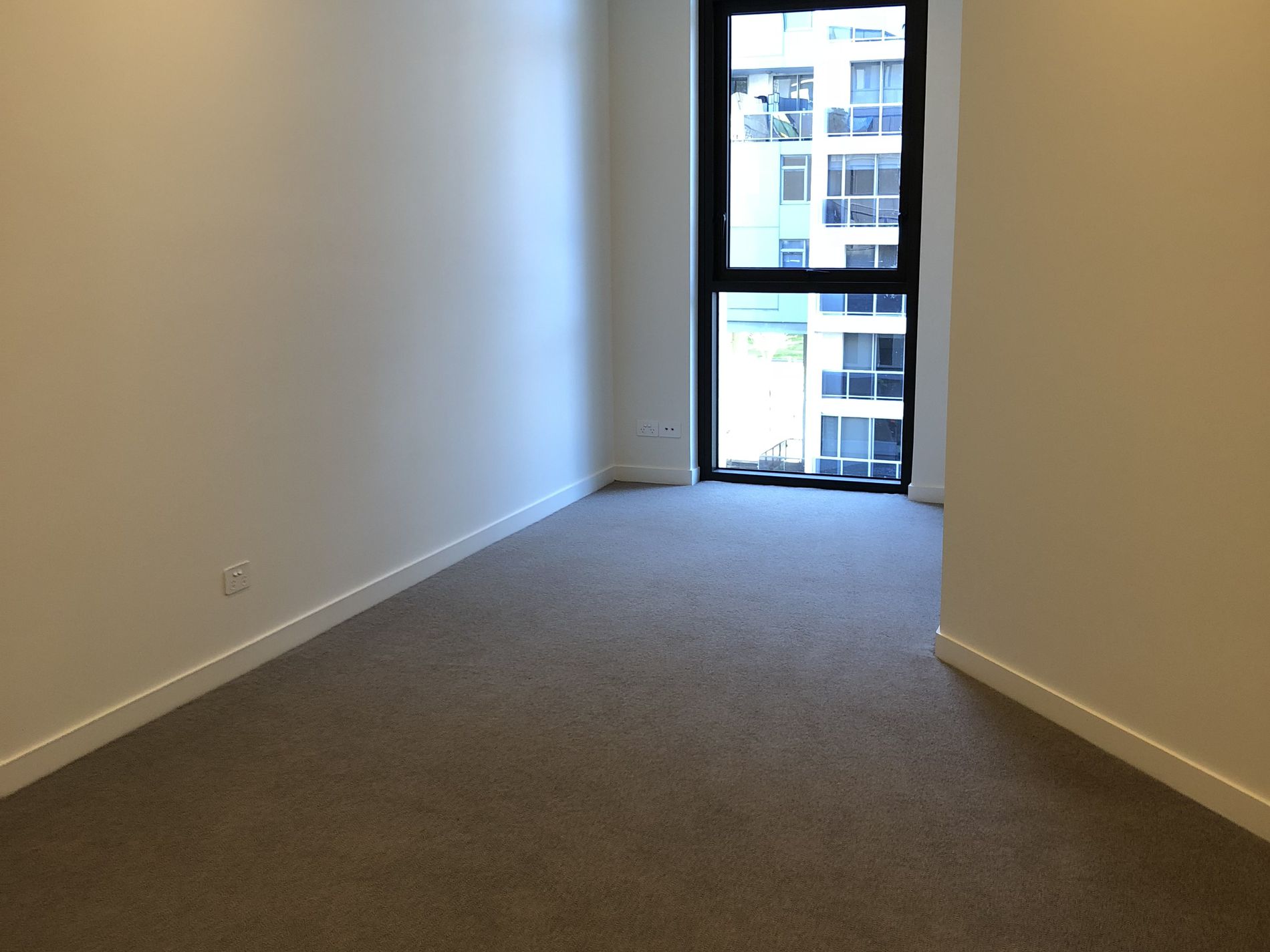 2508 / 17 Lachlan Street, Waterloo