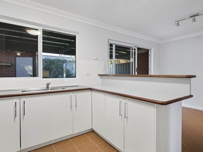 12B Little Russell Street, North Perth