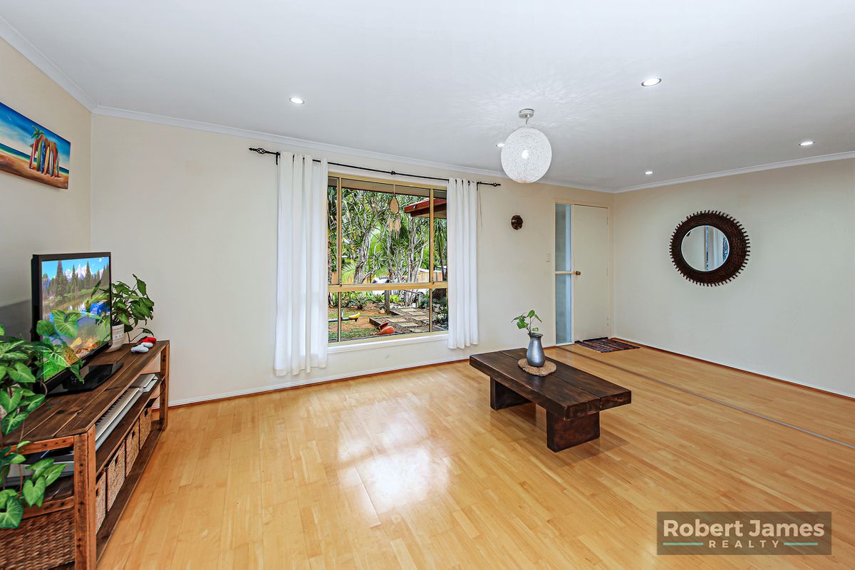 21 Waratah Close, Tewantin