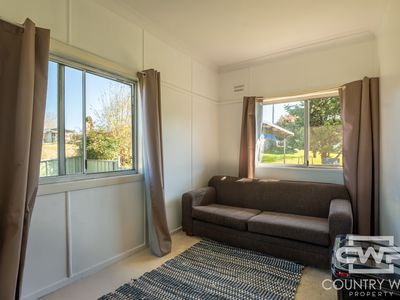 232 Bourke Street, Glen Innes