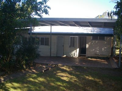 10 King Street, Dinmore