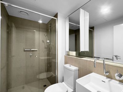 609 / 52 Park Street, South Melbourne