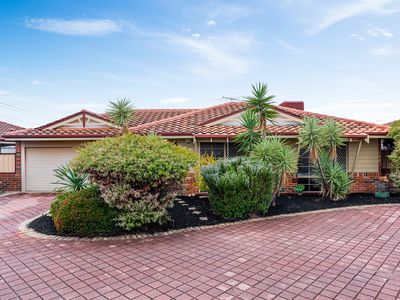 8 / 12 Deschamp Road, Morley