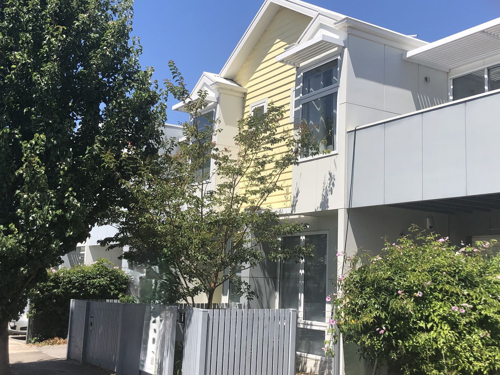 9b Collins Street, Geelong West