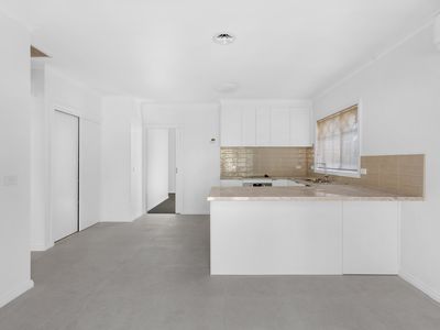 4 / 28 Hobbs Street, Seddon