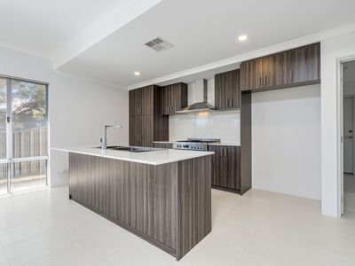 16 Bunker Crescent, Yanchep