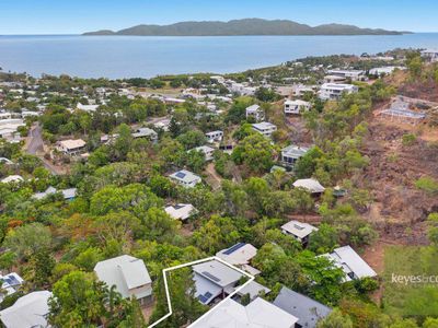 1 / 6 Grange Court, Castle Hill