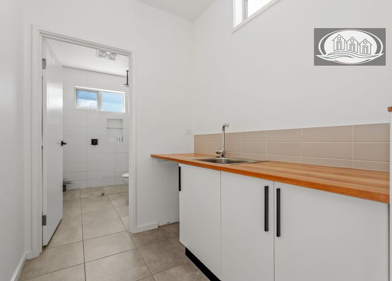 9 Market Court, Portland