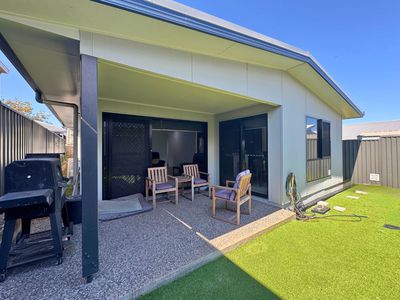 6 Kingfisher Street, Moranbah