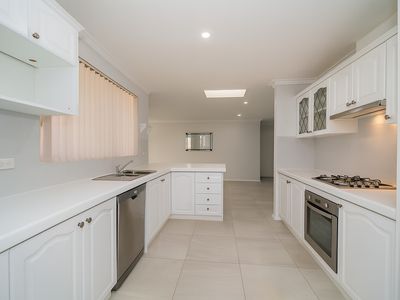 6 Lancier Place, Rockingham