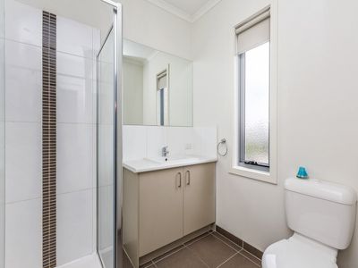 1 / 15 Cottrell Street, Werribee