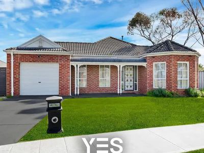 32 Henry Lawson Drive, Lynbrook