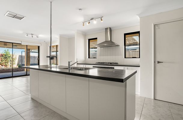 34 Portman Parade, Baldivis