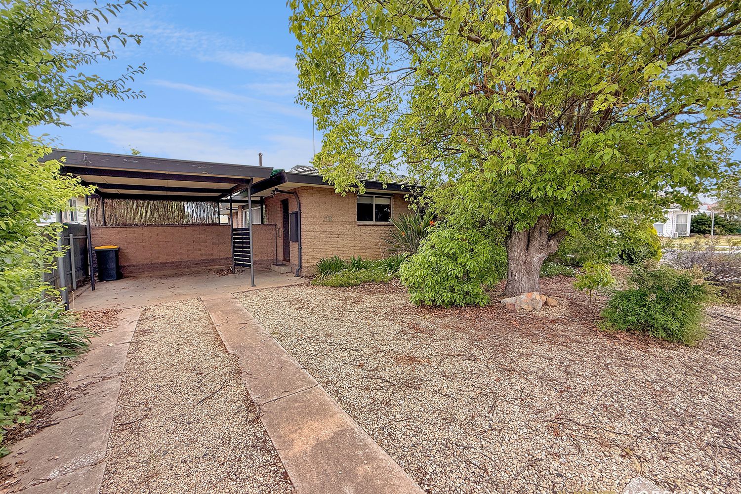 39 Landy Street, Horsham