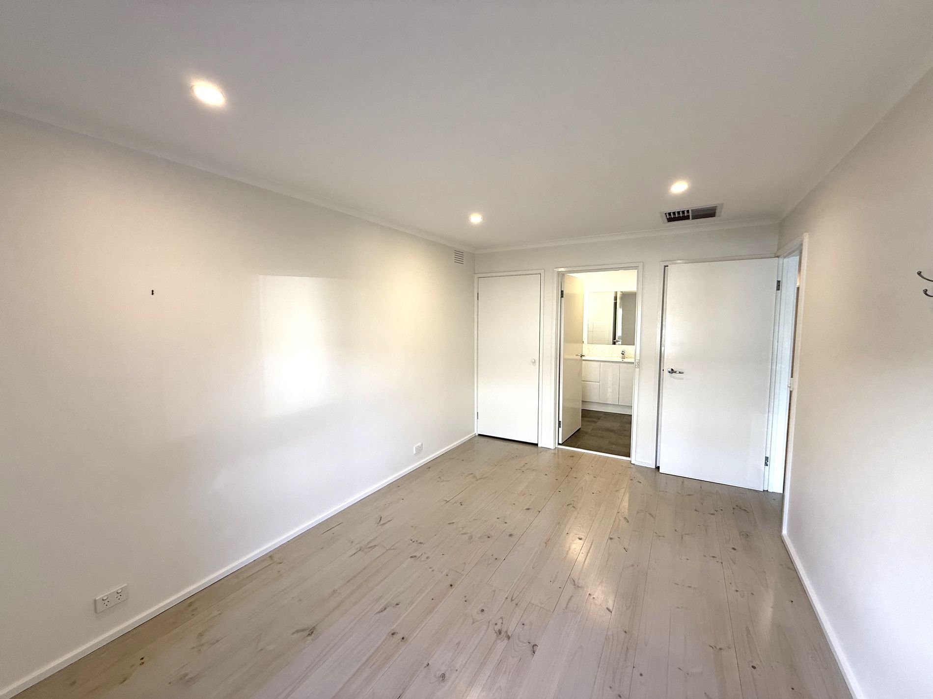 171 Somers Avenue, Macleod