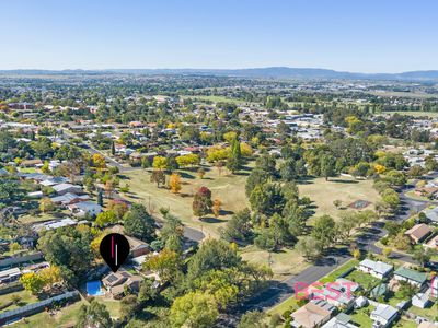 71 Violet Street, South Bathurst