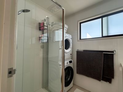 1 / 110 Nicklin Way, Warana
