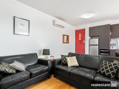 1 / 29 Rawlins Street, Glendalough
