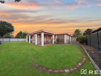 7 Greenridge Avenue, Narre Warren