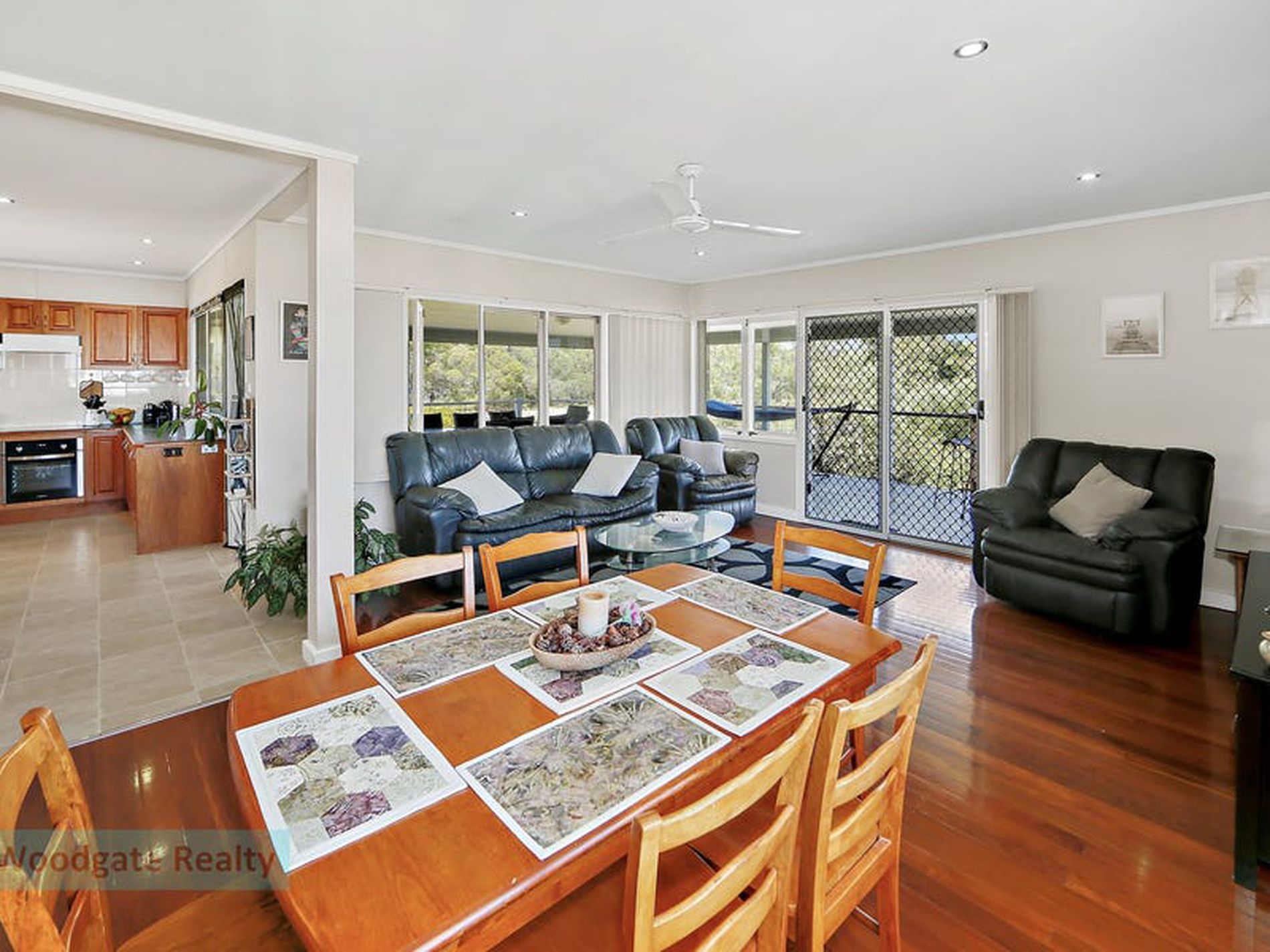 2 Wollemi Cl, Woodgate