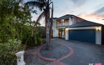 1 Parkview Circ, Beaconsfield