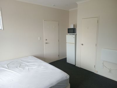 8A Union Street, North Dunedin