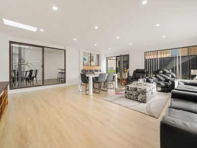 4 Windle Avenue, Hoxton Park